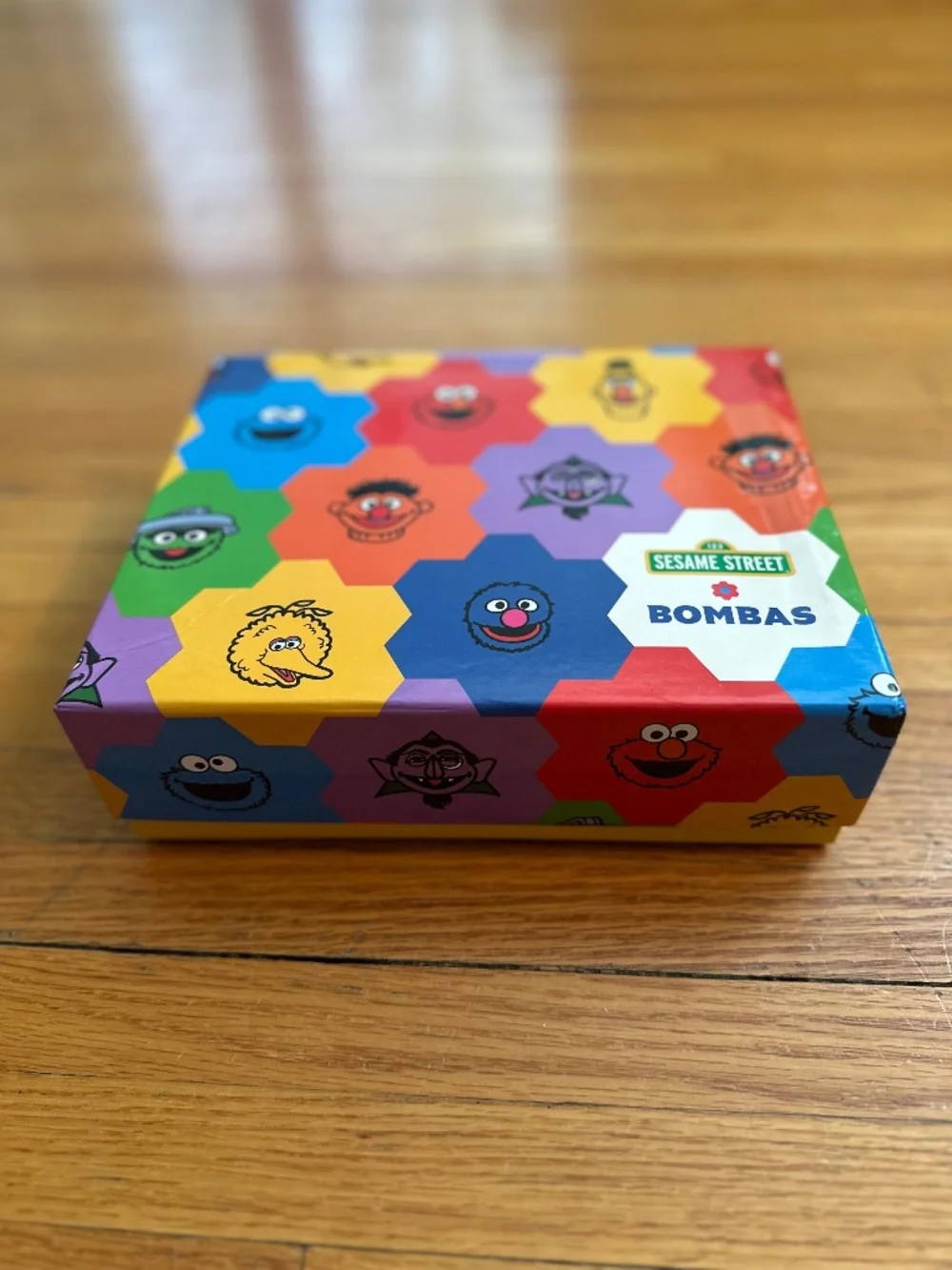 Bombas Youth Calf - Sesame Street Socks